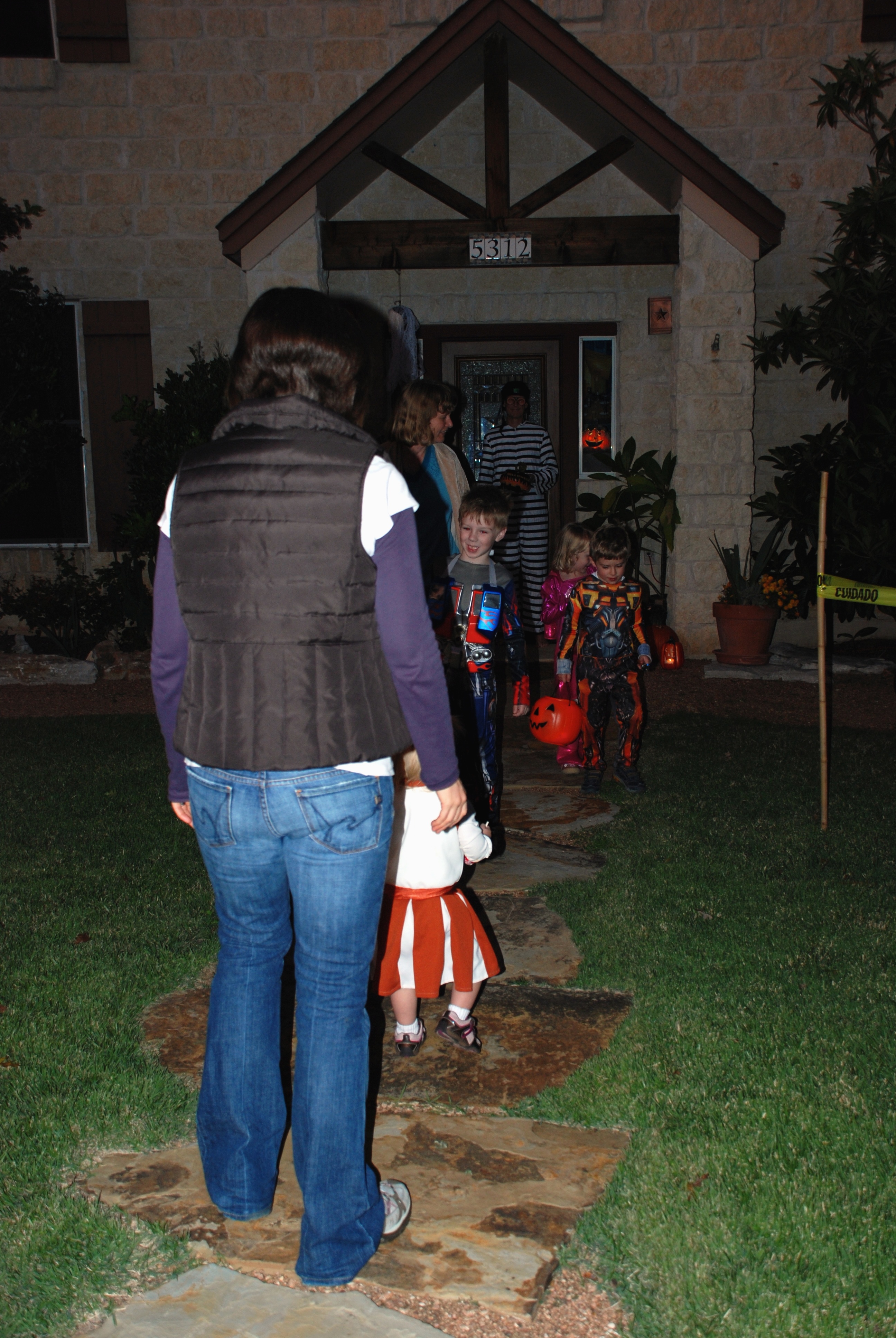 2009-10-31-24 HALLOWEEN IAN SYDNEY.jpg